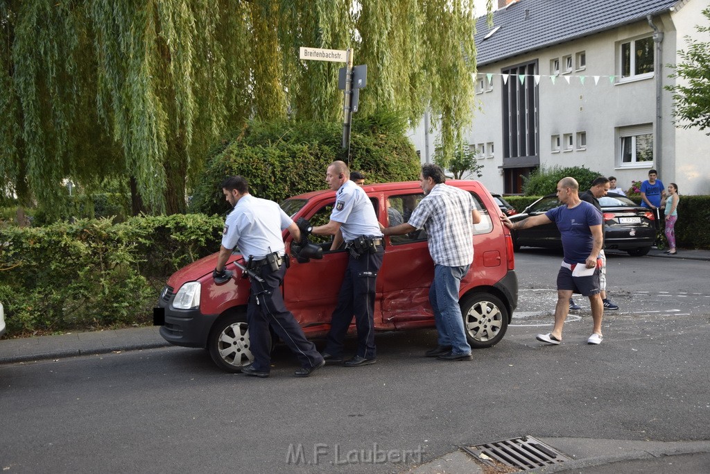 VU Koeln Porz Gremberghoven Auf dem Streitacker Breidenbachstr P72.JPG - Miklos Laubert